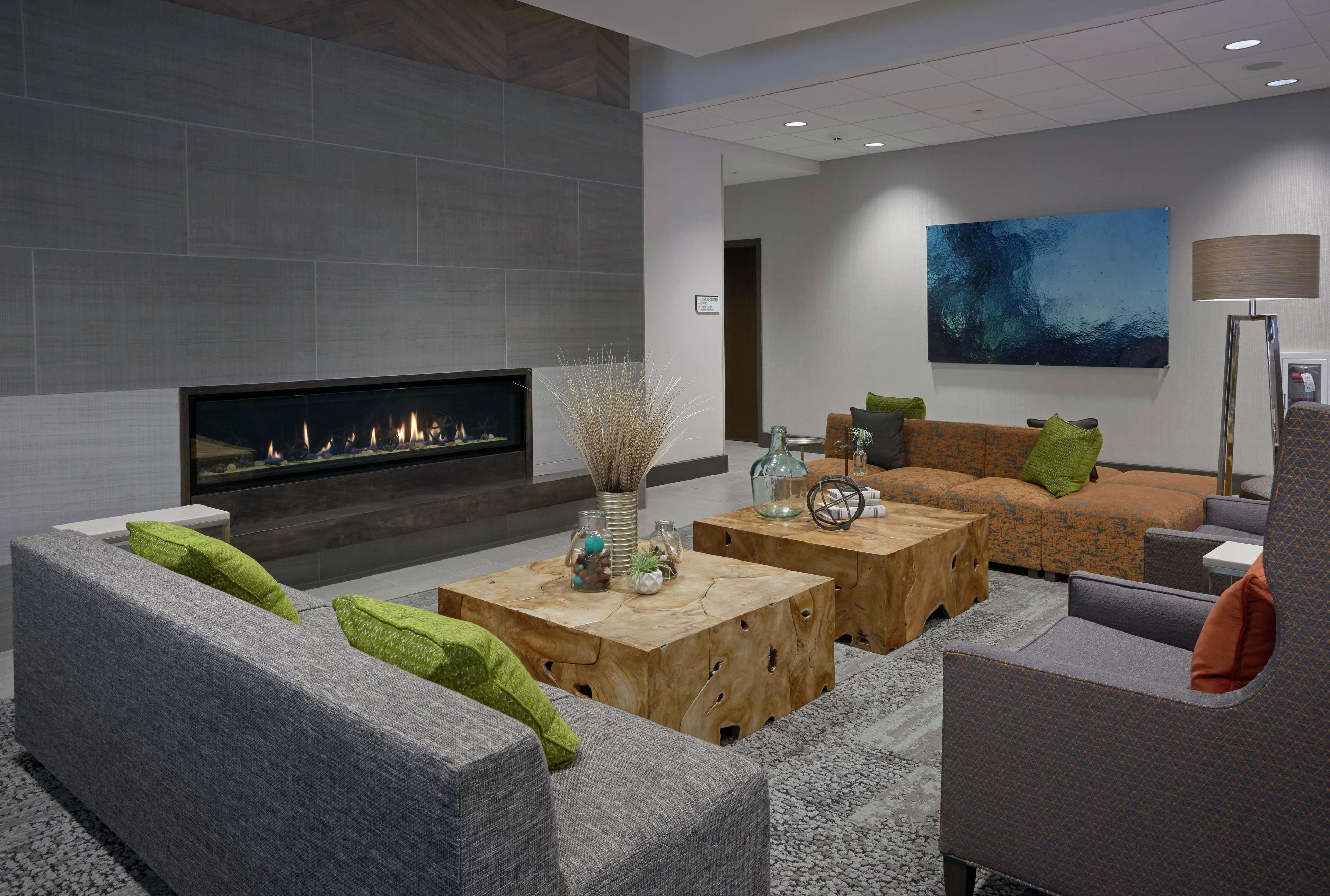 Hilton Garden Inn Corning Downtown Ngoại thất bức ảnh