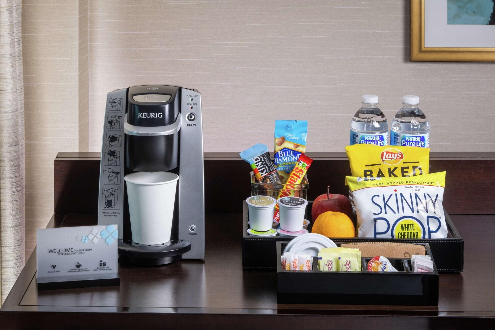 Hilton Garden Inn Corning Downtown Ngoại thất bức ảnh
