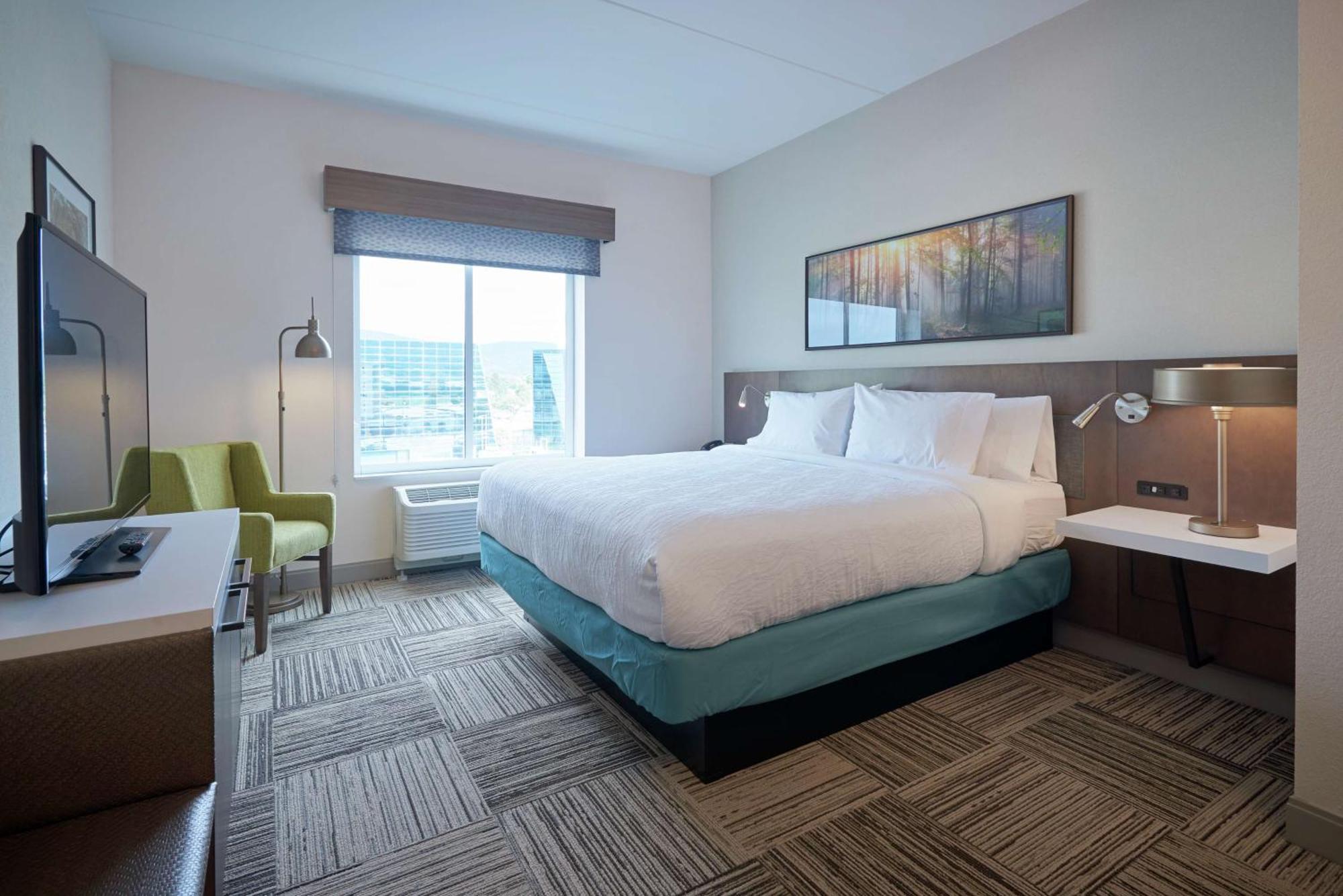 Hilton Garden Inn Corning Downtown Ngoại thất bức ảnh